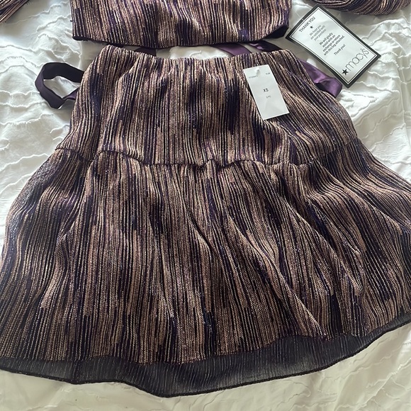 Two piece dress , so cute and comfy , from Macys - Picture 2 of 8